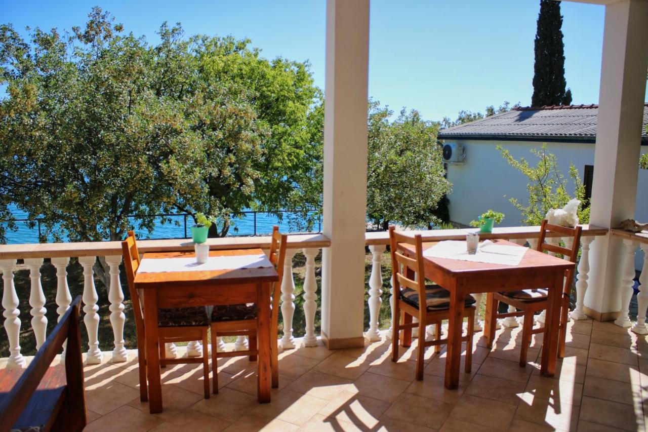 Apartments & Rooms Neno Tribanj Kruscica Bagian luar foto