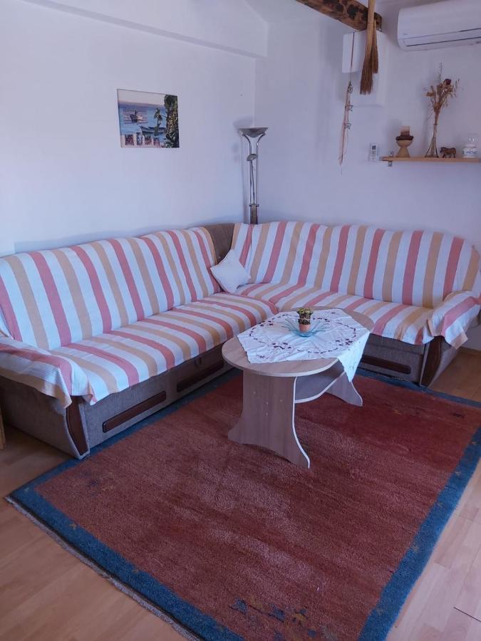 Apartments & Rooms Neno Tribanj Kruscica Bagian luar foto