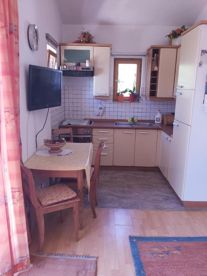 Apartments & Rooms Neno Tribanj Kruscica Bagian luar foto