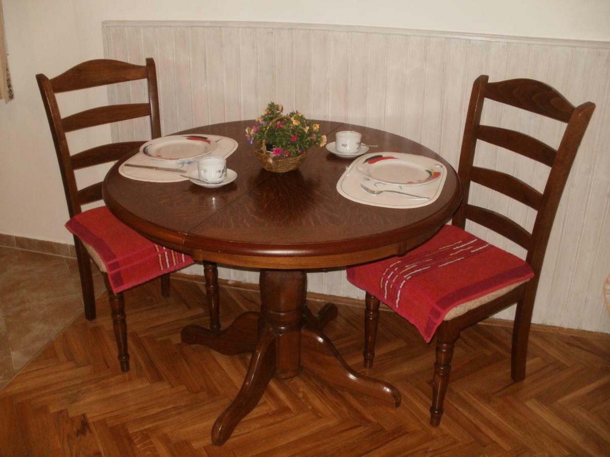 Apartments & Rooms Neno Tribanj Kruscica Bagian luar foto
