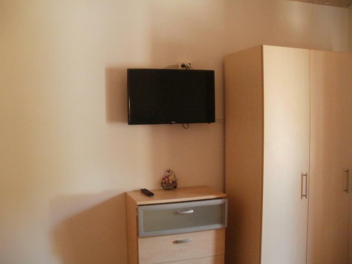 Apartments & Rooms Neno Tribanj Kruscica Bagian luar foto